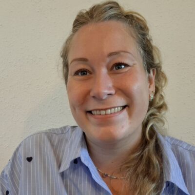 Johanne Villumsen den supersure ulv og blomsterne